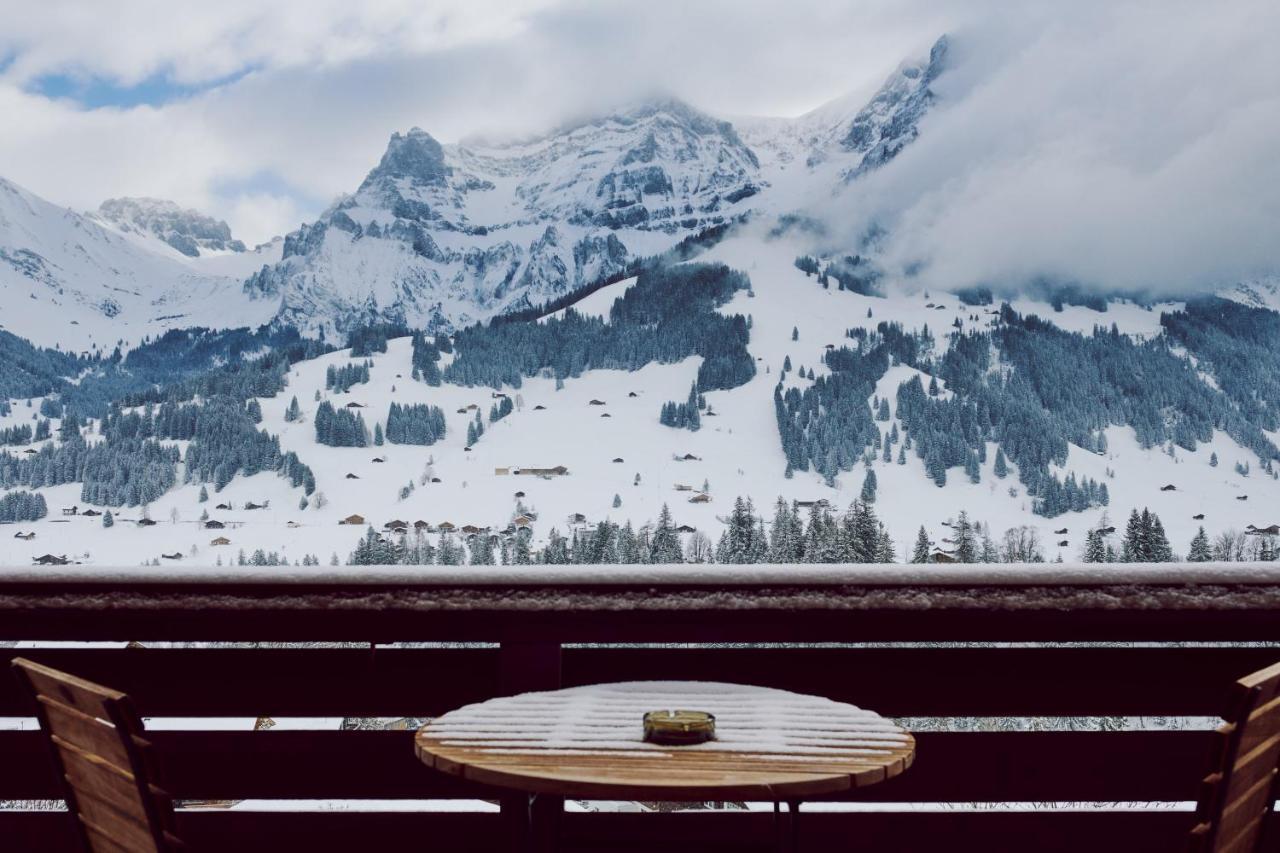 Einzelzimmer mit Balkon