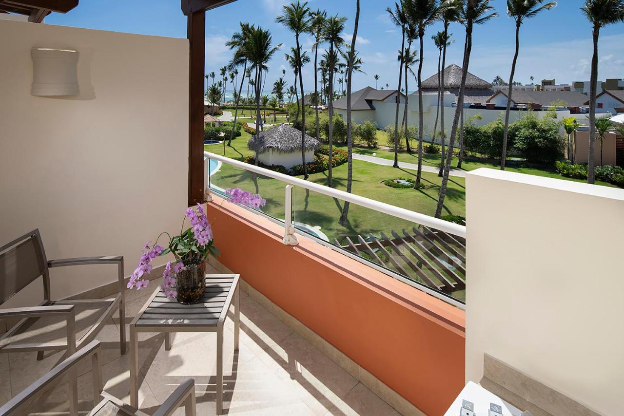 Junior Suite Allure mit Kingsize-Bett und teilweisem Meerblick
