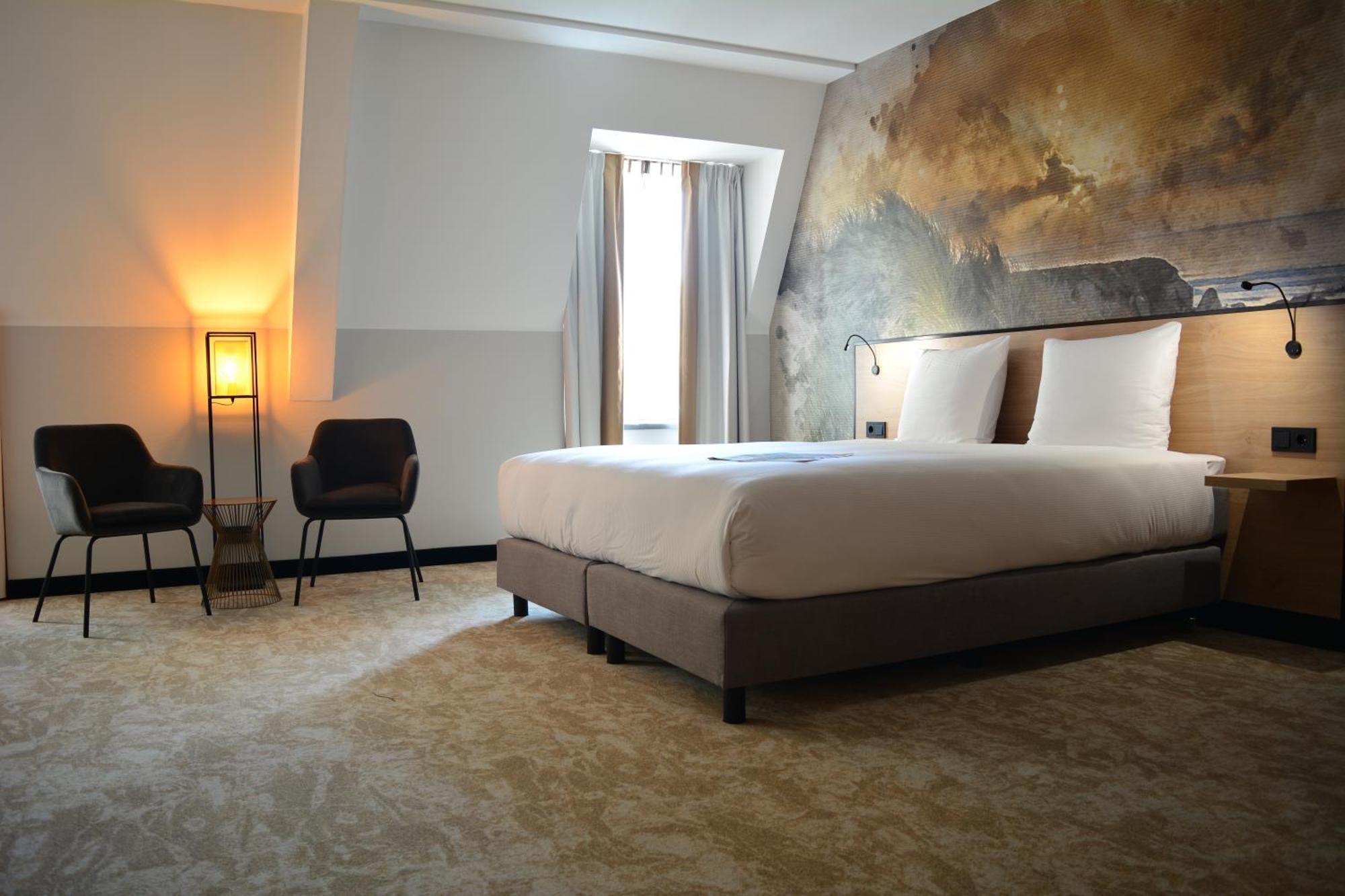 Deluxe Room,1459417240:JPEG