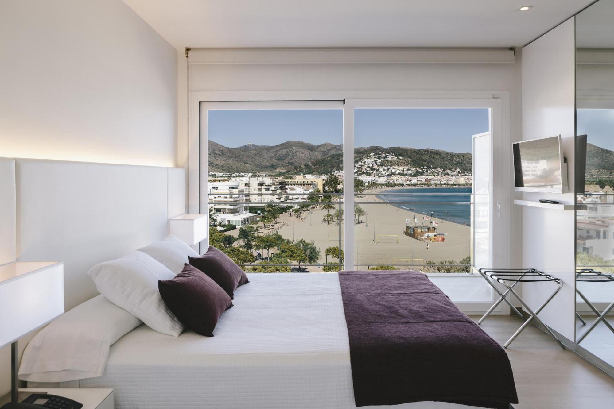 Premium Zimmer mit seitlichem Meerblick