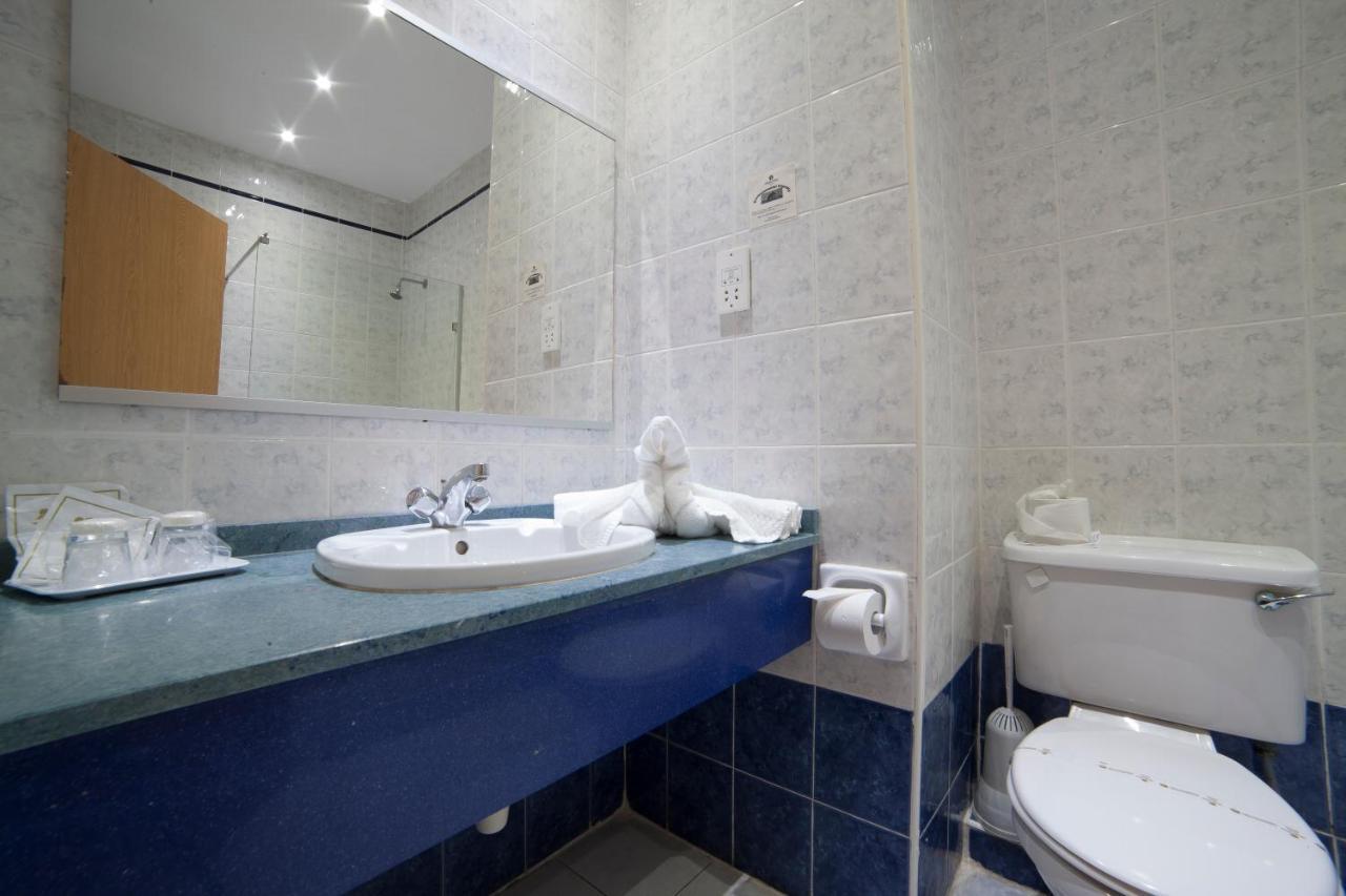 Triple Room,1439765518:JPEG