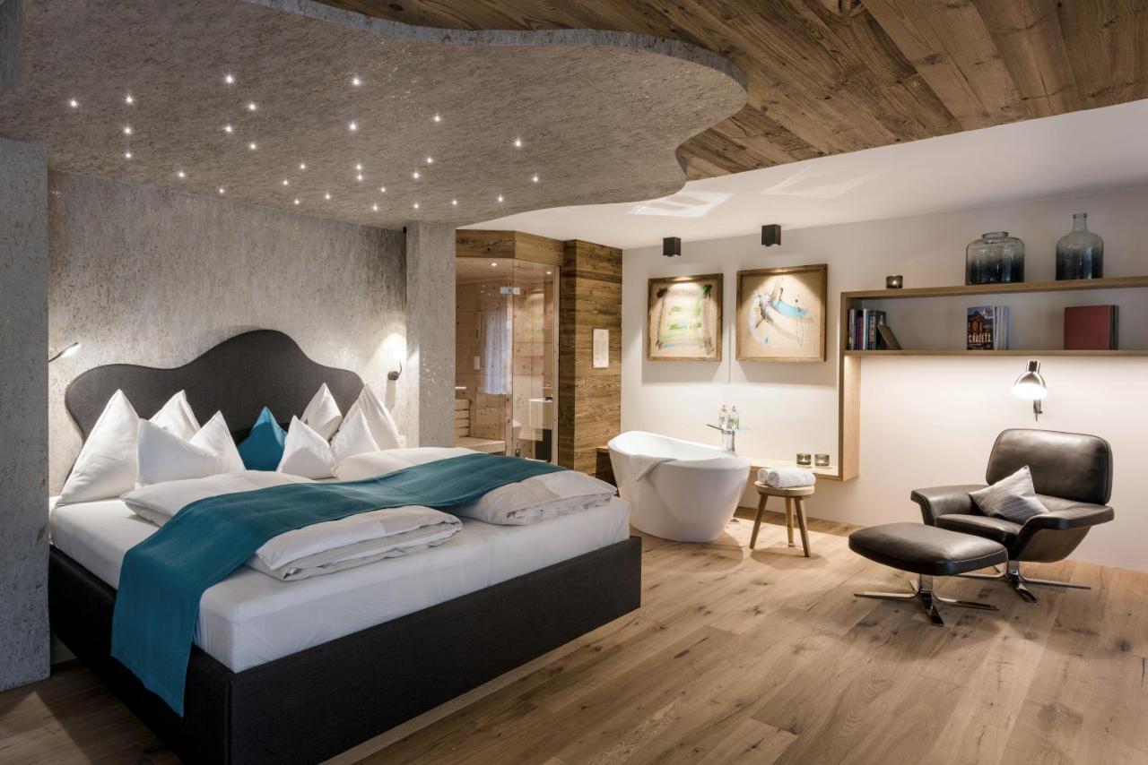 Deluxe Suite Sauna,1686443058:JPEG