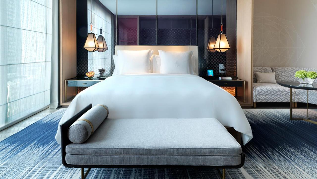 Superior King Room,1351054684:JPEG