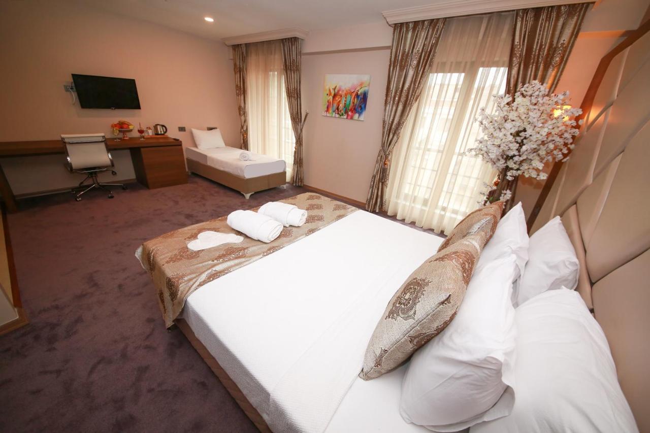 Deluxe Room,1544114851:JPEG