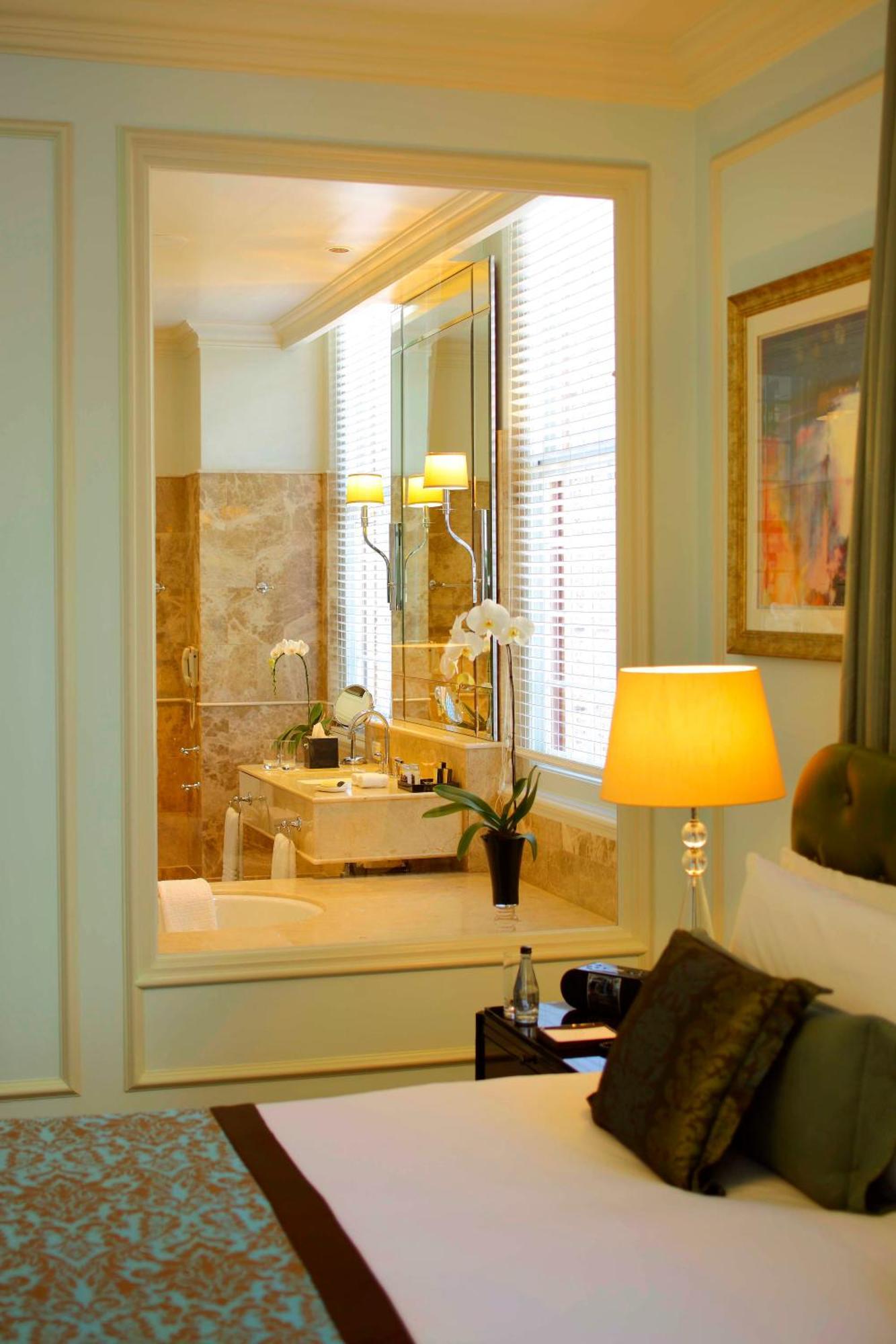 Luxury King Room City View Heritage Wing