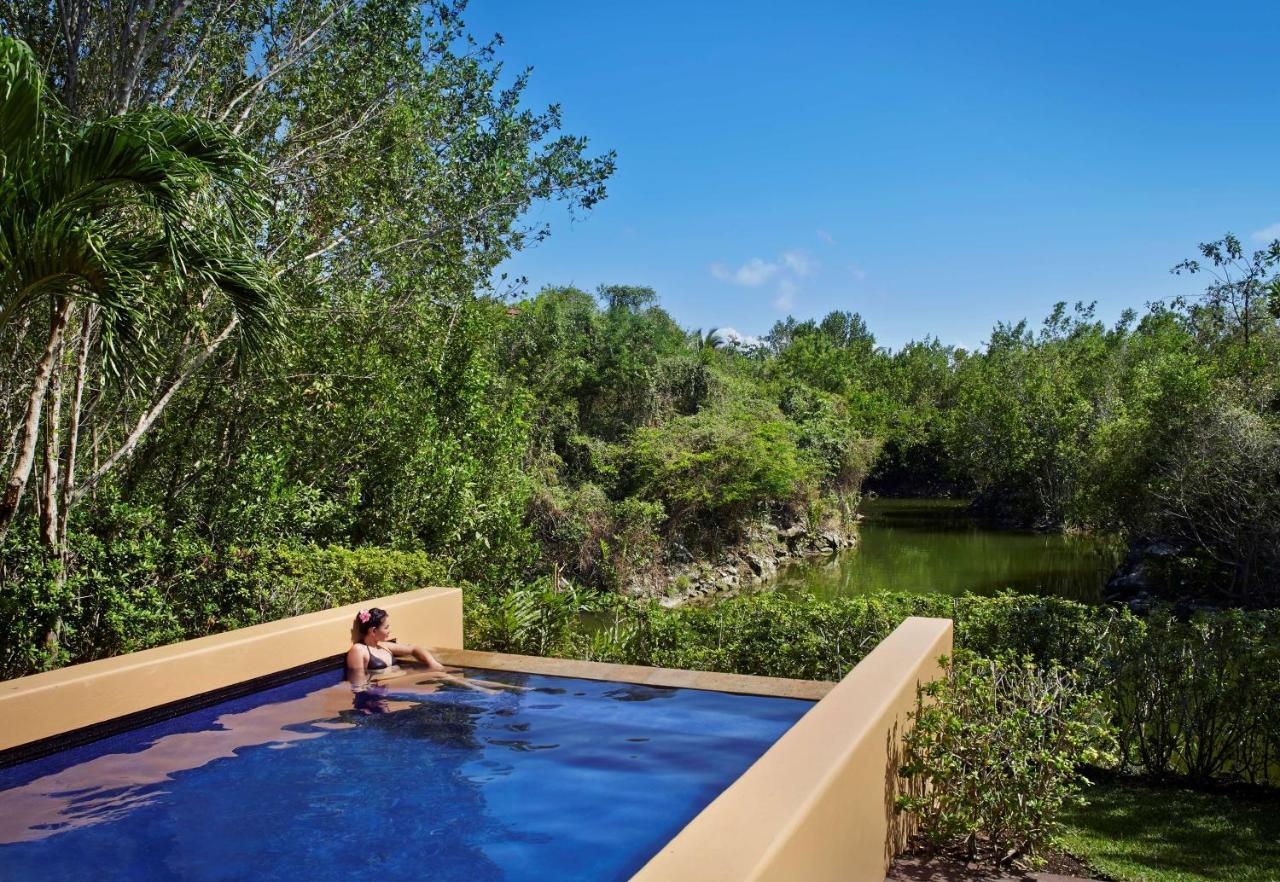 Poolvilla Serenity mit 2 Schlafzimmern