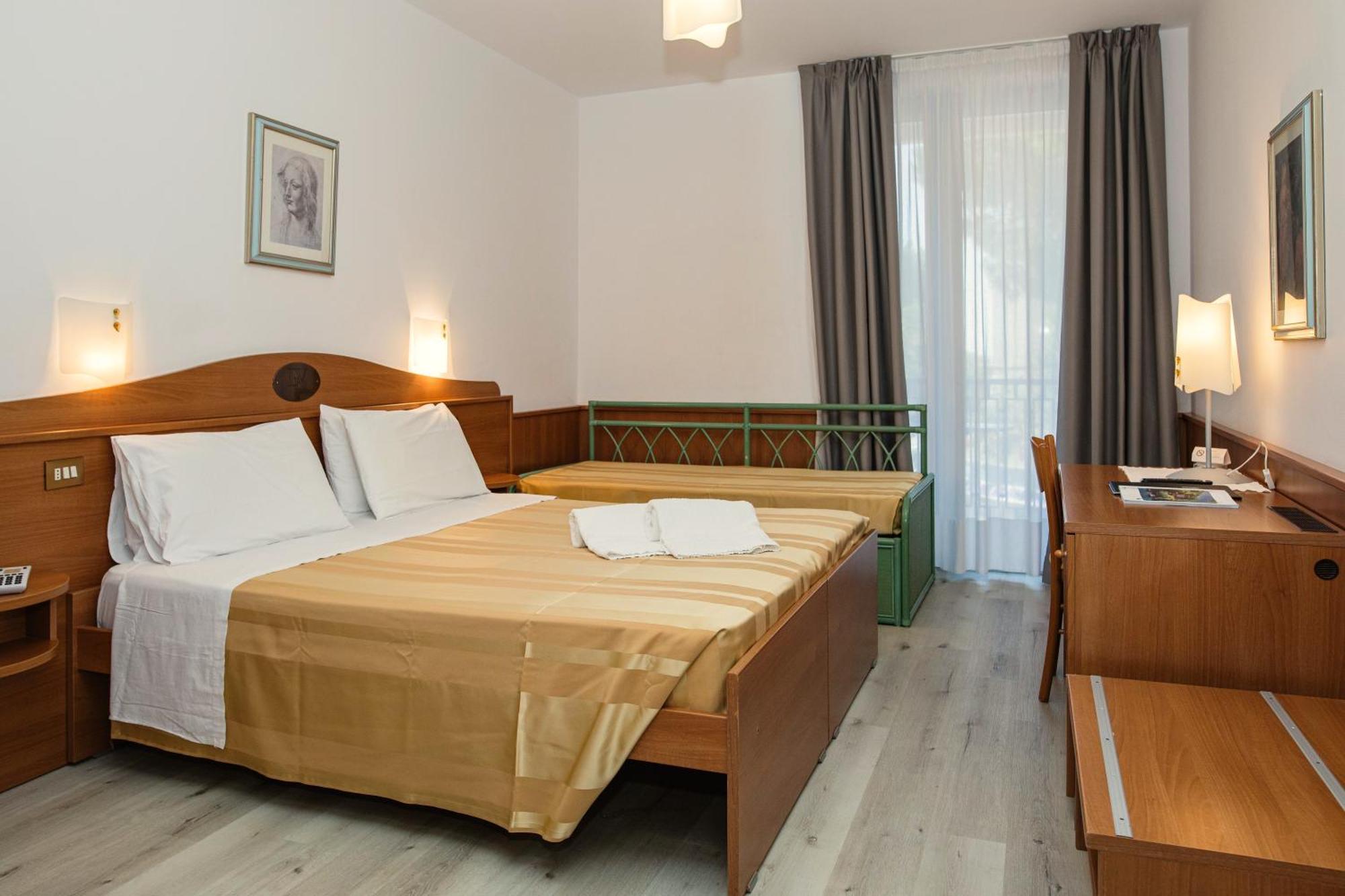 Großes Doppelzimmer