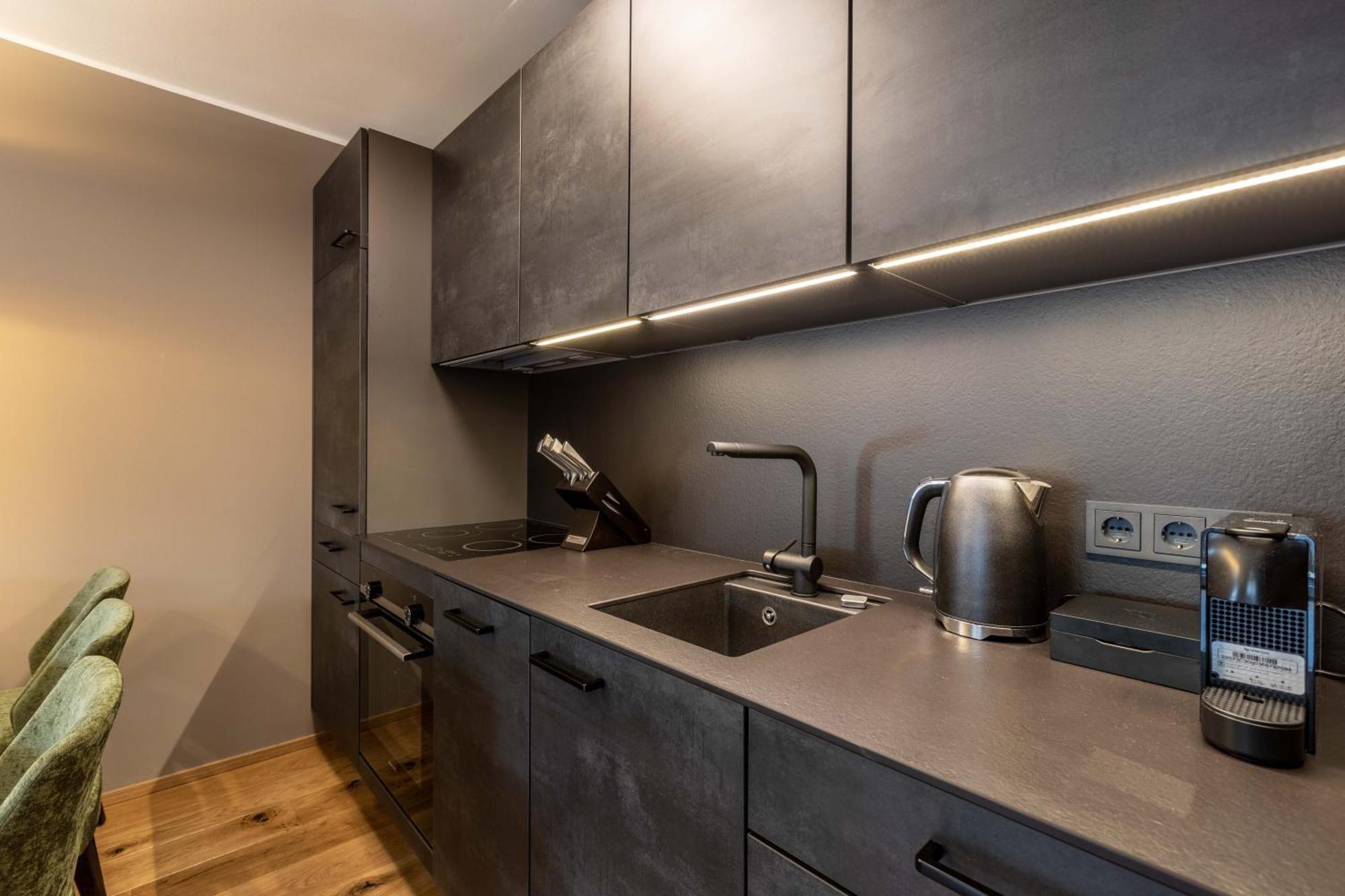 Superior Apartment