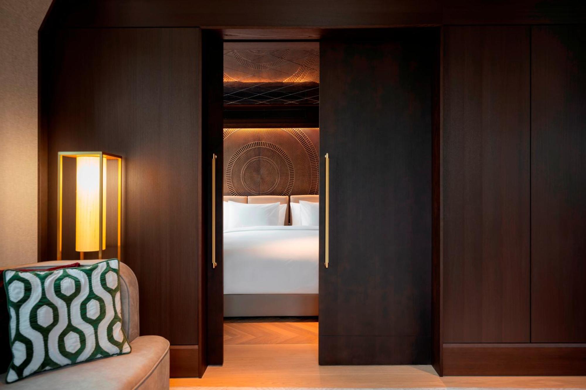 Palais Suite,1632358855:JPEG