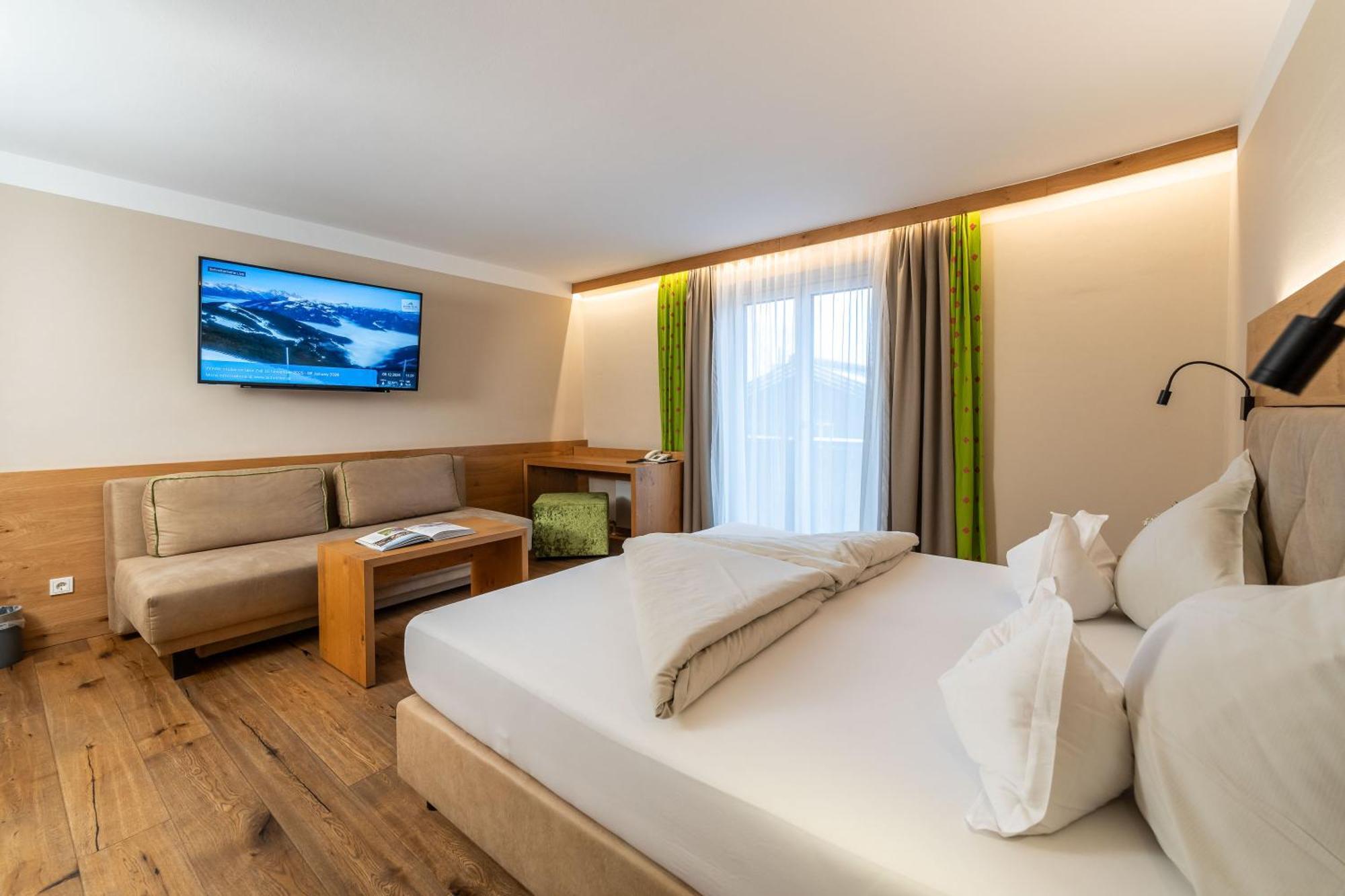 Deluxe Double Room Balcony