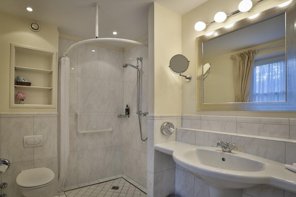 Deluxe Double Room,223549562:JPEG