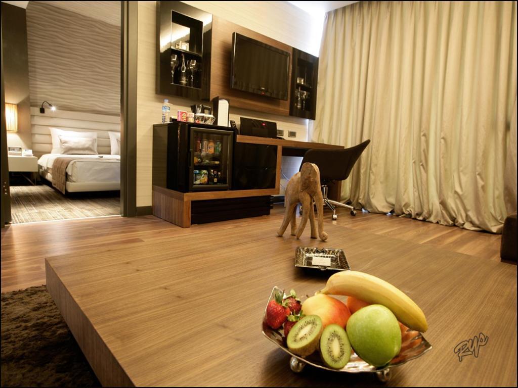 Double Suite