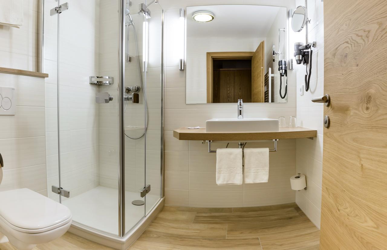 Double Room,746203481:JPEG