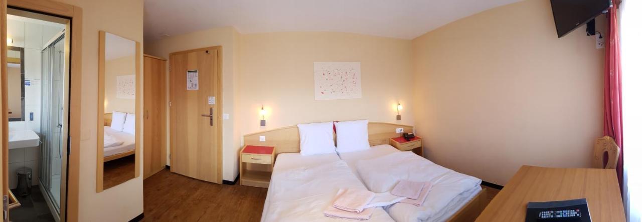 Double Room Balcony,750209012:JPEG