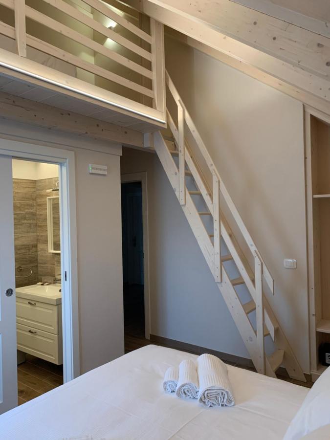 Classic Dreibettzimmer