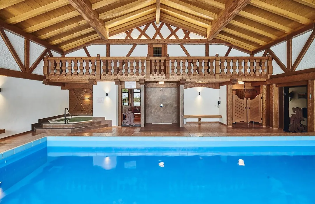 Aktivhotel&Gasthof Schmelz Ihr familienfreundliches Urlaubs Hotel mit Wellness, Almsauna, Chiemgau Karte-1