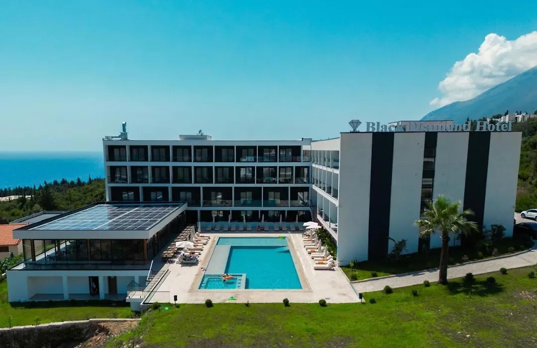 Black Diamond Hotel Dhermi-1