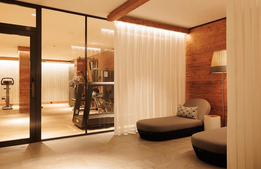 Hotel Piz Buin Klosters-1