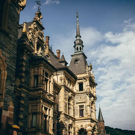 Schloss Lieser, Autograph Collection-2