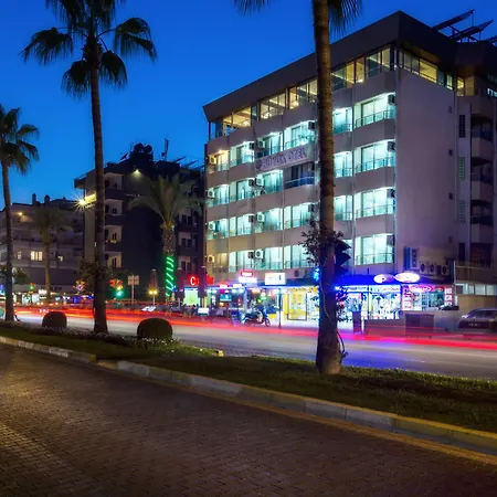 Bueyuek Hotel (Adults Only)-3