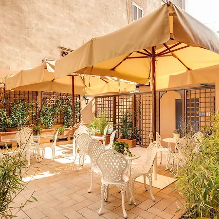 Charme Spagna Boutique Hotel-3