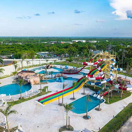 Wyndham Alltra Punta Cana All Inclusive Resort-3