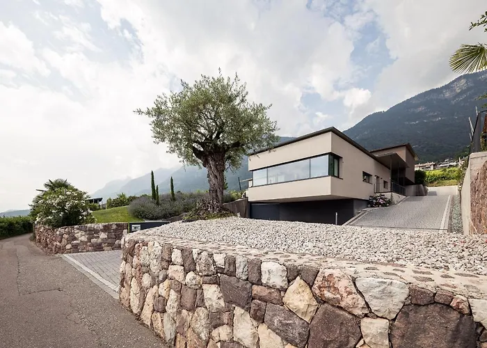Villa Pernstich - Modern Apartments