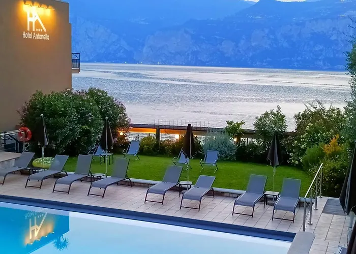 Hotel mit Aussicht: Hotel Antonella