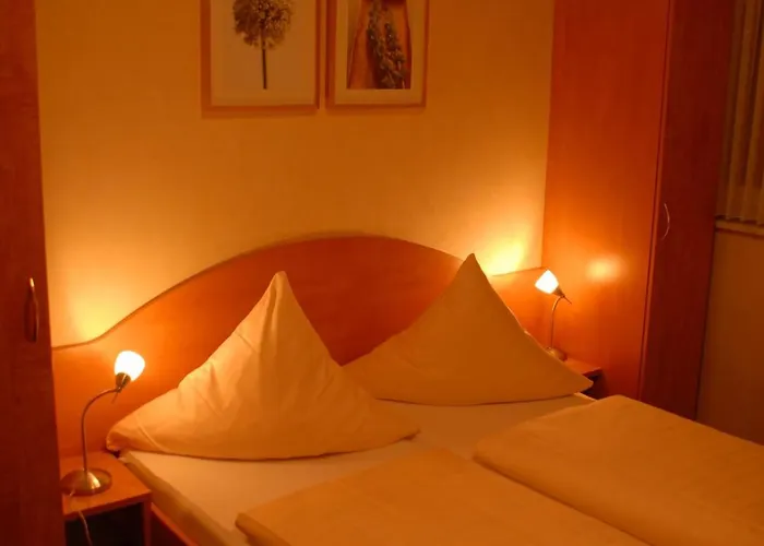 Stumbergers Hotel - Free Parking -