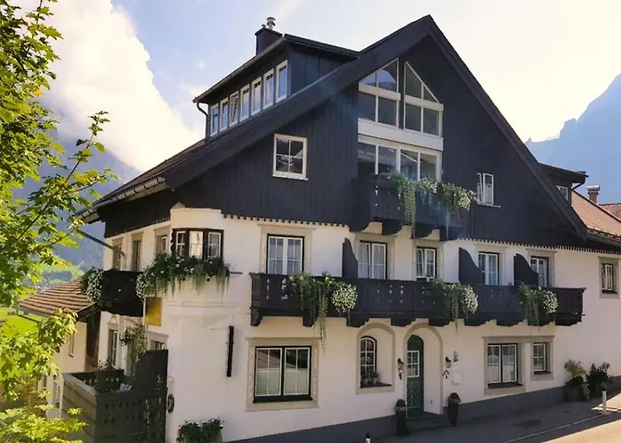 Haus Montana