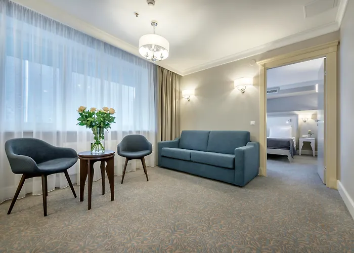 Hotel: Ratonda Centrum Hotels