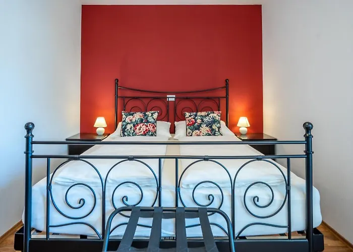 Tempfer 2 Apartments & Rooms With New Wellness