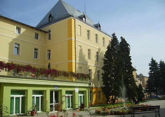 Uzdrowisko Cieplice - Dom Zdrojowy