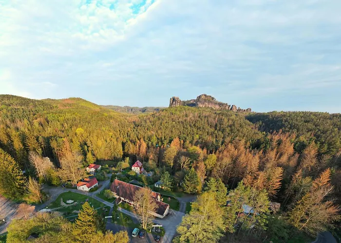 Falkenstein-Hütten