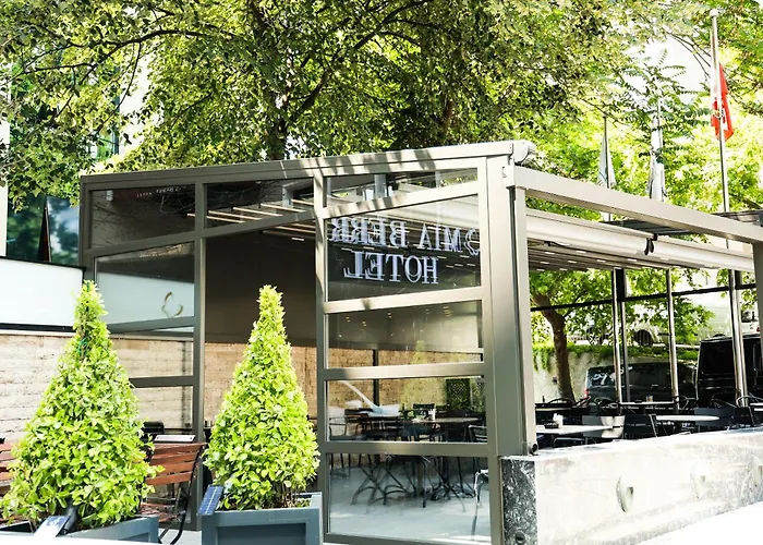 Mia Berre Hotels