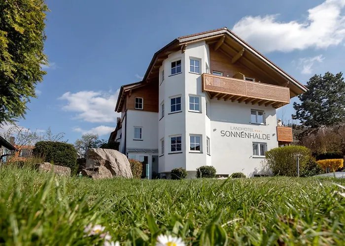 3-Sterne-Hotel: Landhotel Sonnenhalde