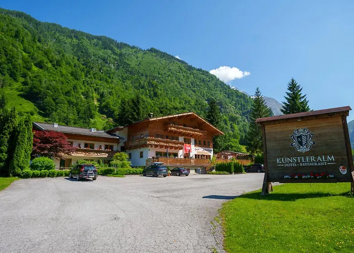Hotel Künstleralm