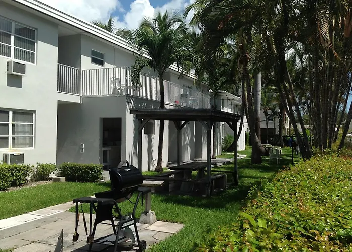 Summerland Suites