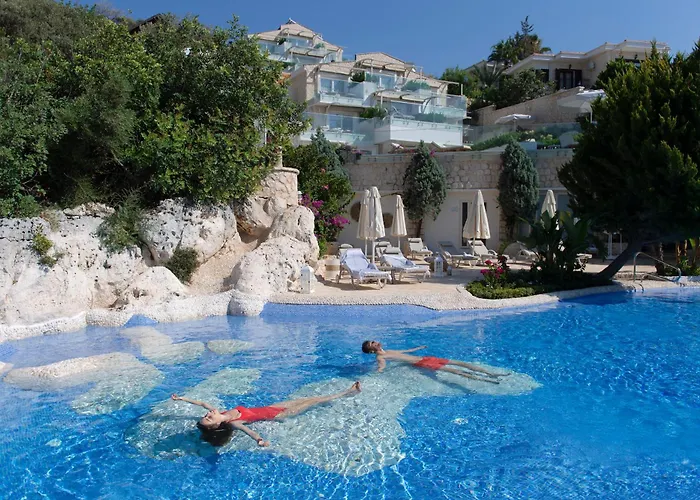 Peninsula Gardens Hotel (Adults Only)