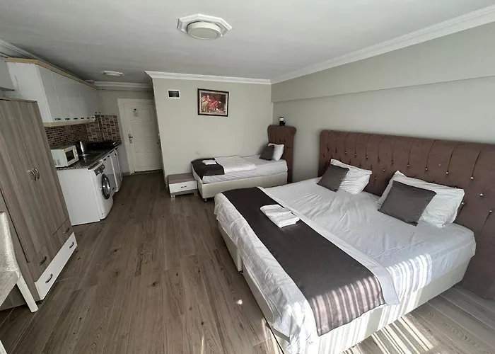 Hotel: Black Bird Suite Hotel