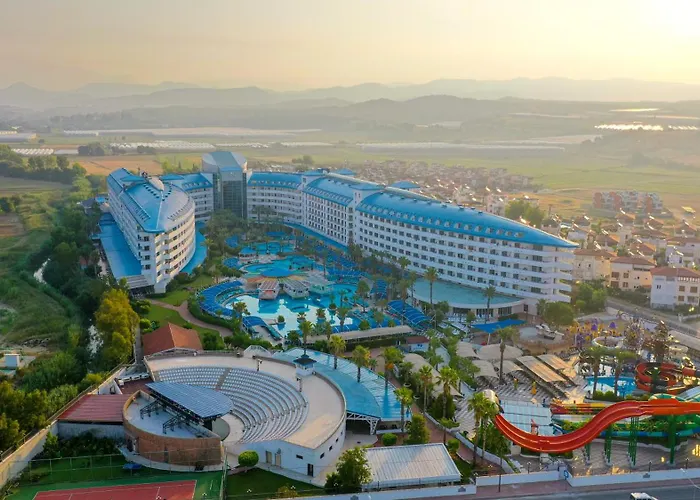 Crystal Admiral Aqua Collection