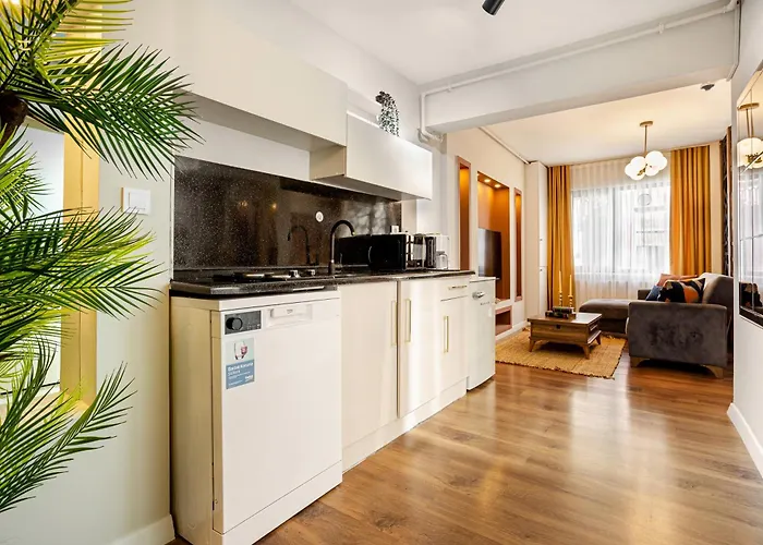  Port Galata Suites