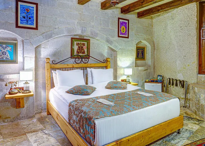 Hotel nahe College: Aren Cave Hotel And Art Gallery