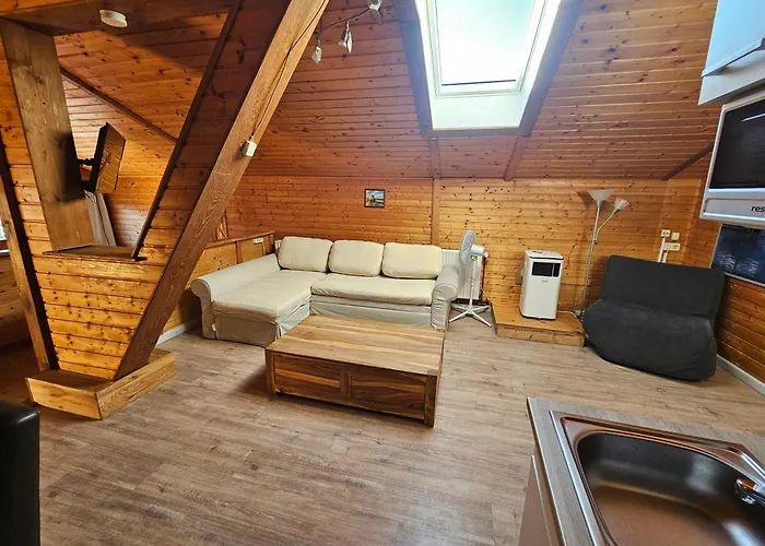  Karawanken Lodge