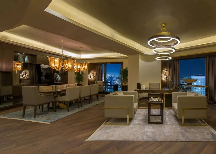 Hilton Istanbul Kozyatagi Romantik Hotel