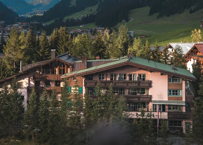 Hotel Lech&Residenz Chesa Rosa