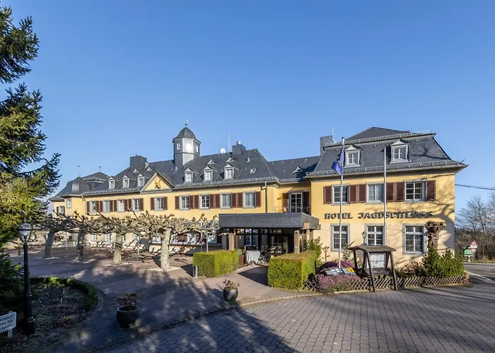 Hotel mit Tennis: TOP Jagdschloss Hotel Niederwald