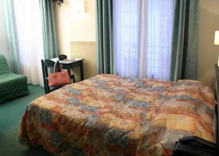 Hotel Am Strand Printania Porte De Versailles