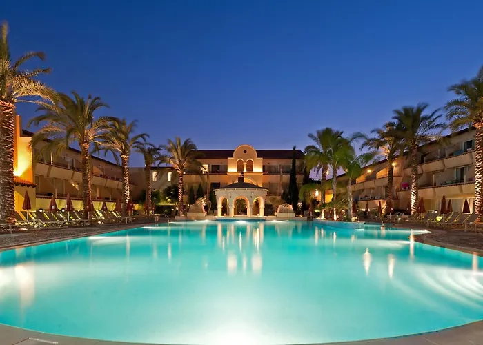 Napa Plaza (Adults Only)