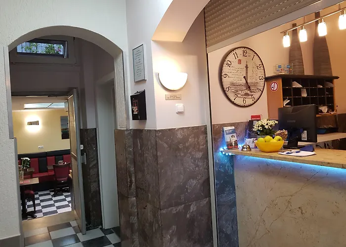 Hotel Diana